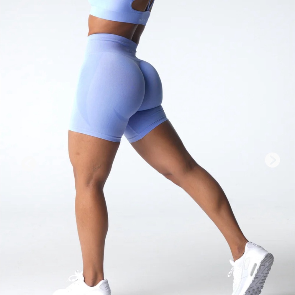 NVGTN contour seamless shorts